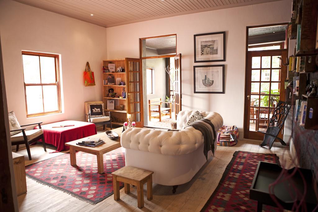 Molo-Lolo House Panzió Fokváros Kültér fotó